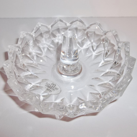 BROSEBEAQ Glass Jewelry Dish - 4x4 Inch Flower Shape Ring Holder Tray For Dresser & Vanity Storage